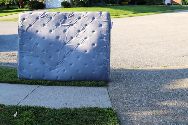 Mattress Removal Service in Janesville